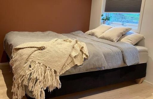 Tromso Apartment | Kingsize beds, aurora viewing, Four bedroom