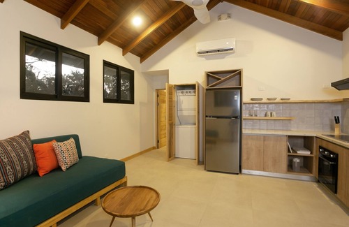Playa Guiones Apartment | Kinkaju Apartment, 350 meters from the beach!