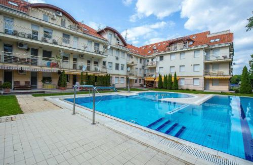 Hajduszoboszlo Apartment | Kis-Gast Panoráma Apartman