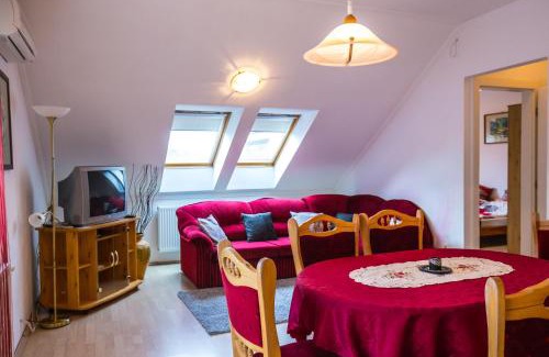 Hajduszoboszlo Apartment | Kis-Gast Panoráma Apartman