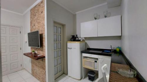 Pereque-Acu House | KITNET 01 com ar cond, à 3 min da praia