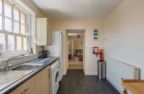Drummore House | Kittiwake House - Three Bedroom House, Sleeps 6