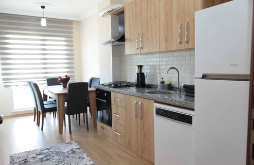 Yomra Apartment | Kivanc Residence