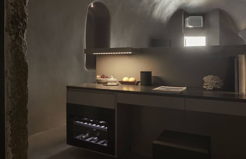 Imerovigli Hotel | Kivotos Santorini - Preferred Hotels & Resorts