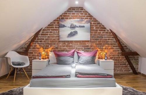 Hildesheim District Apartment | Kleine gemütliche Einliegerwohnung mit Garten und Pool