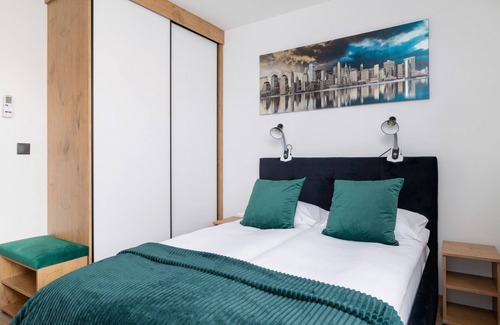 Krakow Apartment | Klemensiewicza Studio by Renters