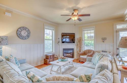 Olivia Beach House | Knee Deep In Happiness