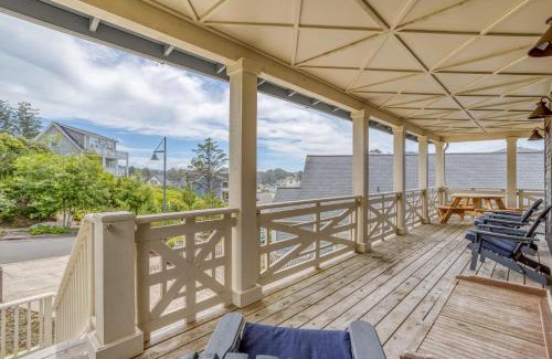 Olivia Beach House | Knee Deep In Happiness