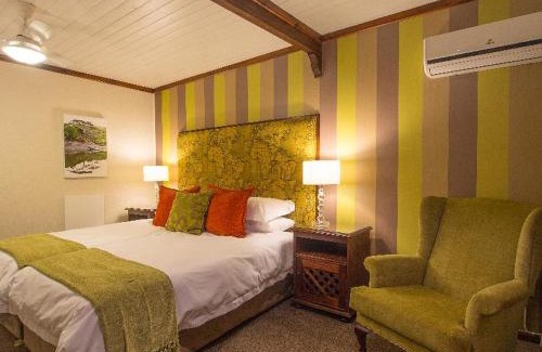 Knysna Central Hotel | Knysna Log-Inn Hotel