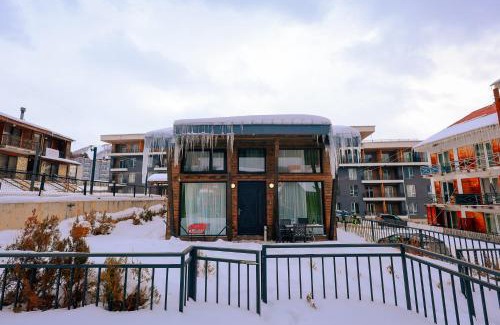 Bakuriani Apartment | Kokhta Cottage
