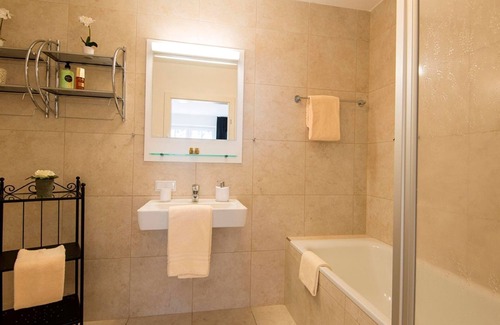 Bad Gastein Apartment | Komfort Plus Zweizimmer Appartement - Sonnenwende, Appartementhotel