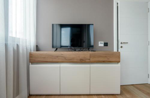 Stari Grad House | Kondina Suites