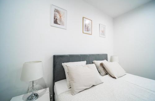 Cove Tri Zala (Zrnovo) House | Korkyra Harbour Rooms