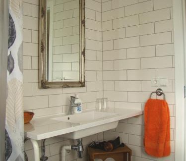 Borgarnes House | Kría Cottages