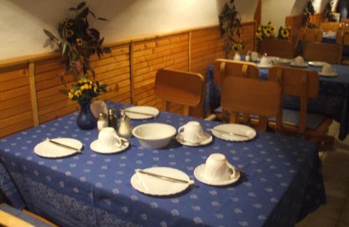 Balatonalmadi Hotel | Krisztina Panzió