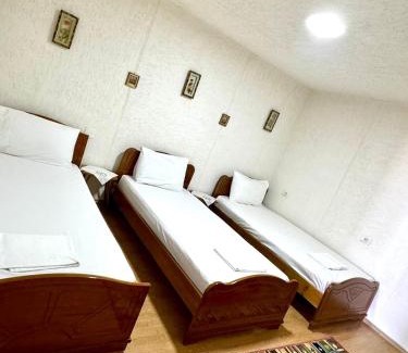 Gjirokaster House | Kubeja Guest House