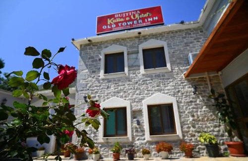 Shkoder County House | Kulla e Vjeter (Bar Restaurant, Guesthouse, Parking and Camping)