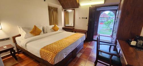 Kumarakom Resort | Kumarakom Tharavadu - A Heritage Hotel, Kumarakom By Perfect Stays