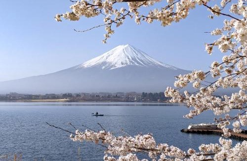 Oishi Hotel | Kumonoue Fuji Hotel Premium room - Mt Fuji view with open-air bath