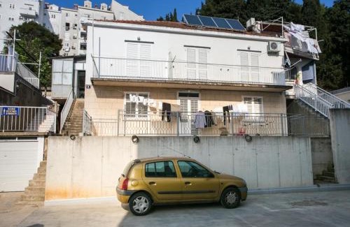 Montovjerna House | Kusalo Guesthouse