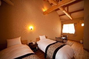Yufuin Onsen Hotel | Kutsurogi-no-Yado Nanakawa