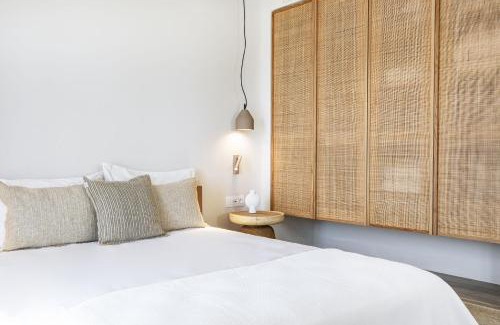 Loutra Hotel | Kythnos Blue - Suite 3 Loutra Bch Balcony Sea View