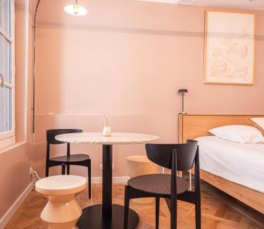 Nimes City Centre Apartment | L'écrin Nîmois - Le PATIO
