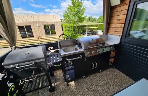 Metlika House | L&A Mobile House