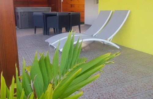 Sainte-Rose House | L'Alizée & SPA JACCUZZI PRIVATIF ET PETIT DEJEUNER COMPRIS
