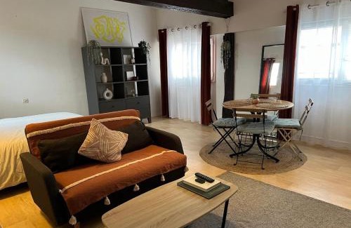 Capitole Apartment | L Alsace Lorraine - A 5min place du Capitole -Free checkIn -WIFI