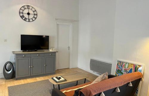 Capitole Apartment | L Alsace Lorraine - A 5min place du Capitole -Free checkIn -WIFI