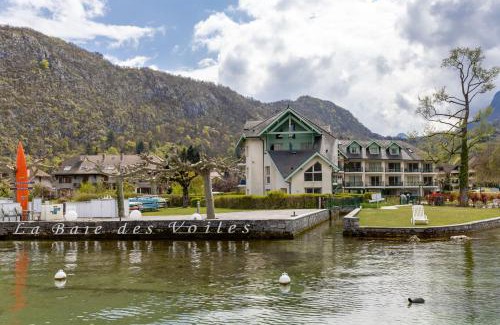 Duingt Apartment | L'Appart du Lac, Plage Privée