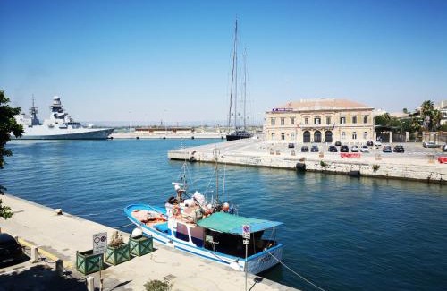 Ortigia Bed & Breakfast | L'Approdo delle Sirene