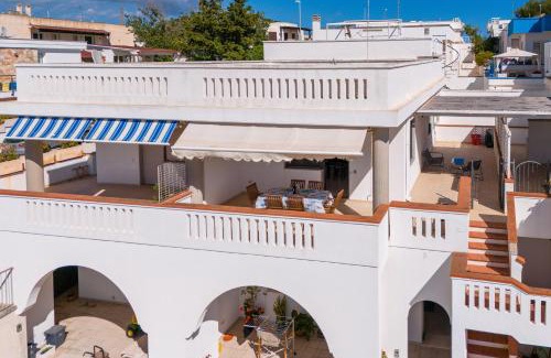 Marina San Gregorio Apartment | L'Attico di Michela - Una Terrazza sul Mare