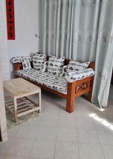 Diani Beach Bed & Breakfast | L & C Chinese Studio