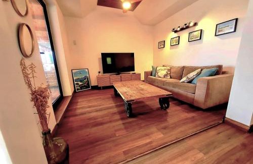 Etang Sale Les Bains Apartment | L'Echappée Tropicale - L'échappée VERTE - Oasis Bleu Lagon & Vert Forêt, T4 avec grande terrasse, à 5min de la plage