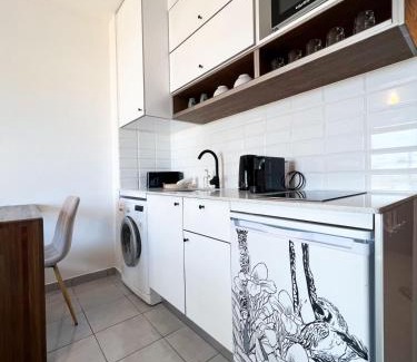 Cayenne Apartment | L'Ecrin Boisé-Studio de Prestige