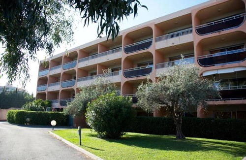 Golfe Juan Apartment | L' EDEN appartement
