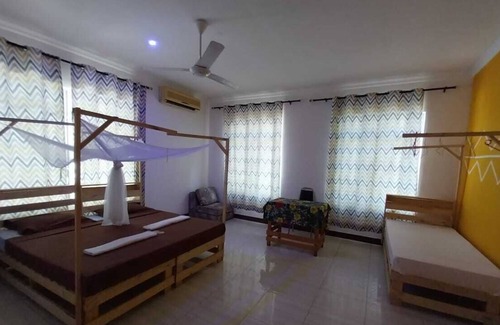 Dar es Salaam Bed & Breakfast | L&J modern backpackers Kigamboni