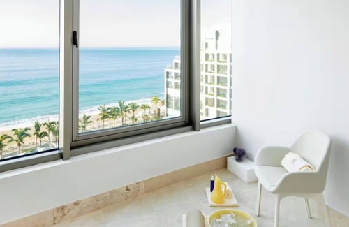 Cabo San Lucas Condo | L&L Collection Cigueña Blanca Suite