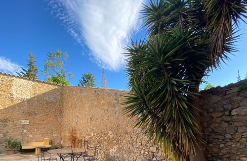 Ferrals-les-Corbieres House | L'octroi, Village house with patio