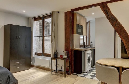 Saint-Louis Apartment | L'Orangerie Versailles