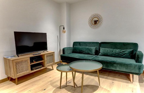 Saint-Louis Apartment | L'Orangerie Versailles
