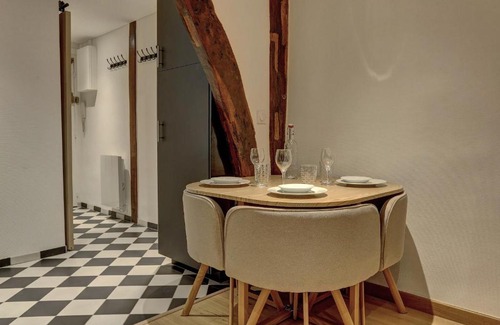 Saint-Louis Apartment | L'Orangerie Versailles