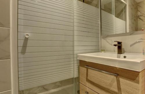 Saint-Louis Apartment | L'Orangerie Versailles