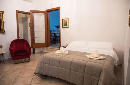 Mola di Bari House | L'ulivo - A due passi dal Mare