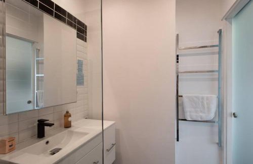 Caucade Apartment | L27 2P Jasmins Sea View Parking & AC