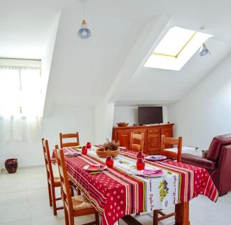 La Colle-sur-Loup Apartment | La Belle Époque du Sud - lumineux et authentique