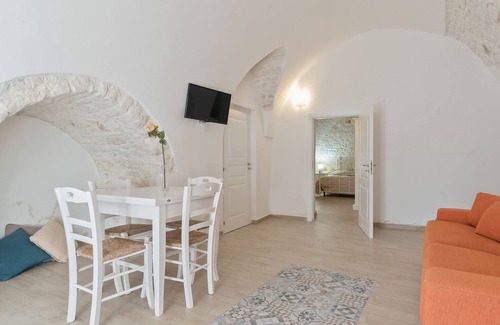 Ostuni Apartment | La Bianca Suite