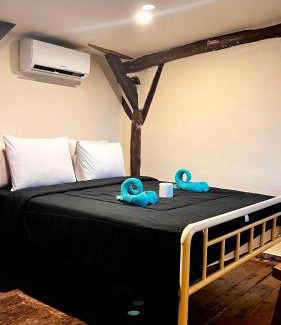 Labuan Bajo Hostel | La Boheme Bajo
